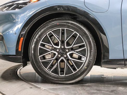 Used 2024 Ford Mustang Mach-E Premium RWD image 9