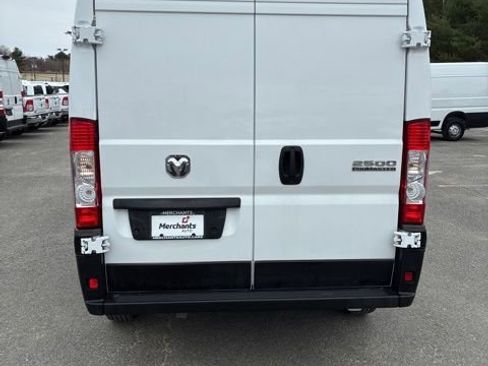 Used 2023 RAM ProMaster 2500 image 2