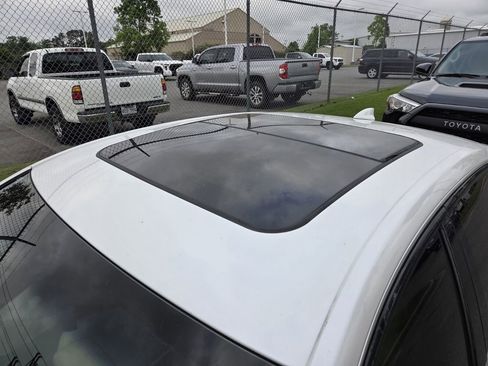 Used 2019 Cadillac CTS Luxury image 4