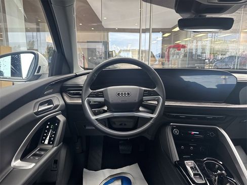 New 2025 Audi Q5 Premium Plus image 14