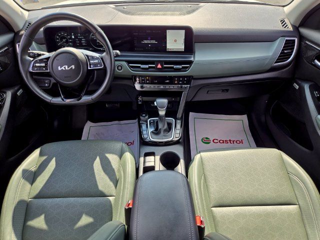 Used 2024 Kia Seltos SX w/ SX Sunroof Package AWD/4WD image 16