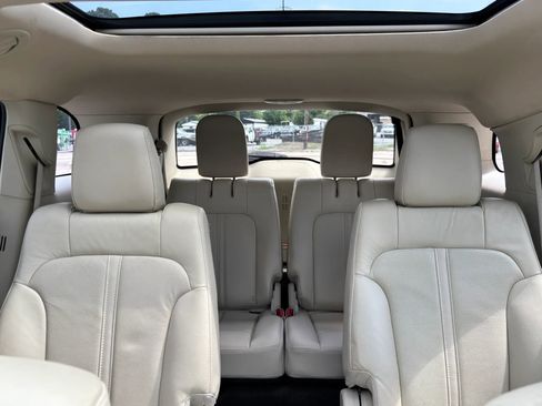Used 2015 Lincoln MKT AWD w/ Equipment Group 201A image 23