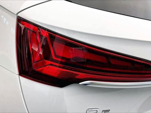 Certified 2023 Audi Q5 2.0T Premium w/ Convenience Package image 28