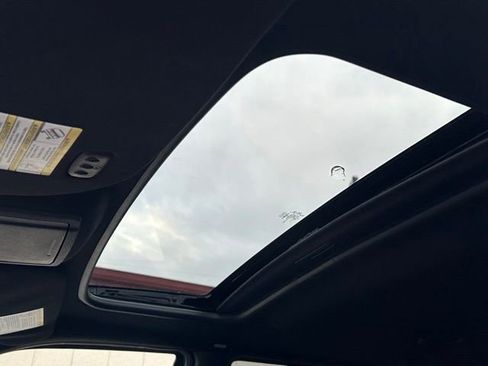 Used 2016 Lincoln Navigator Select image 15