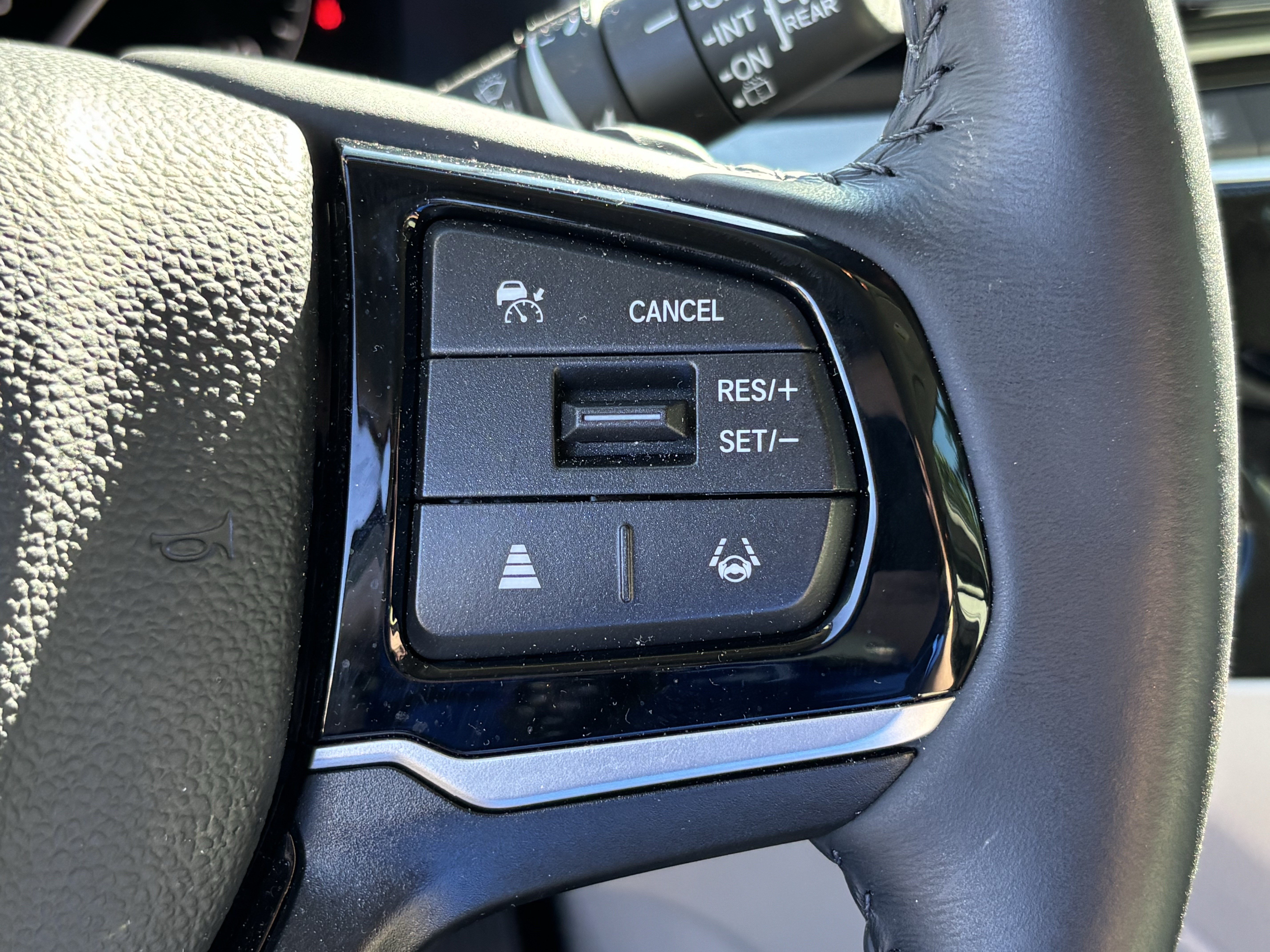 Used 2025 Honda Odyssey Touring image 20