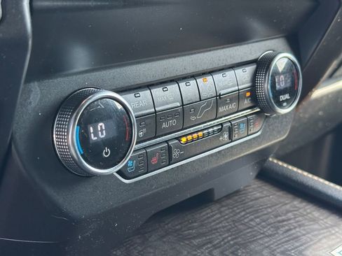 Used 2020 Ford Expedition Limited w/ Equipment Group 302A image 16