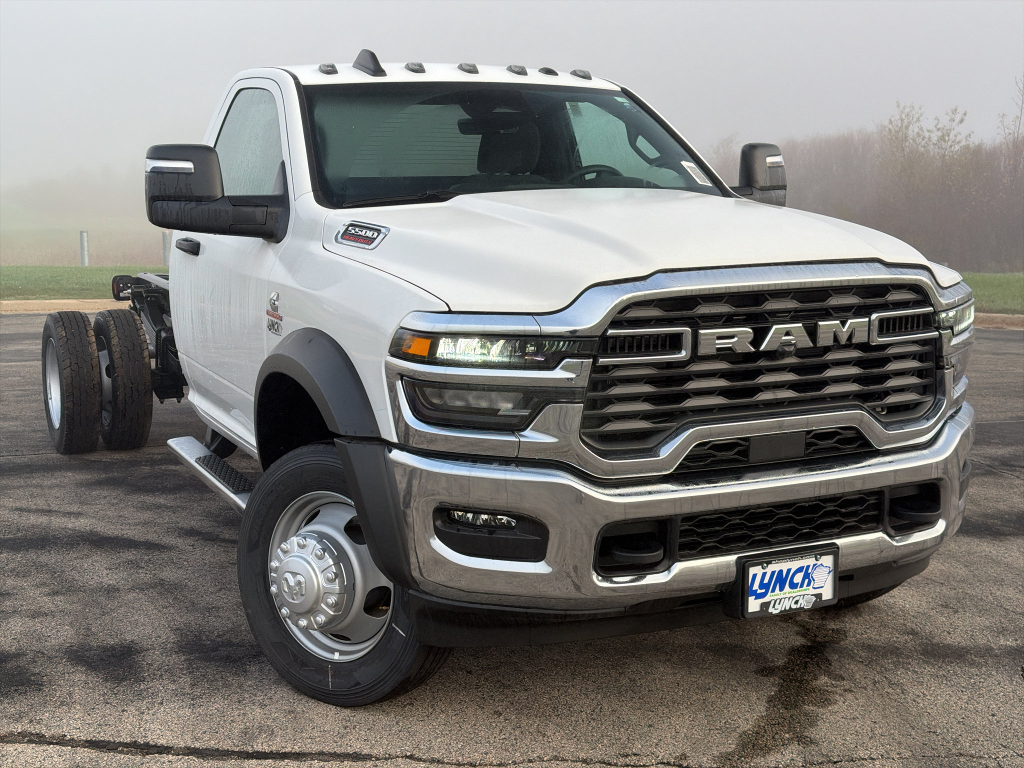 New 2027 RAM 5500 Tradesman w/ Chrome Appearance Group AWD/4WD image 5