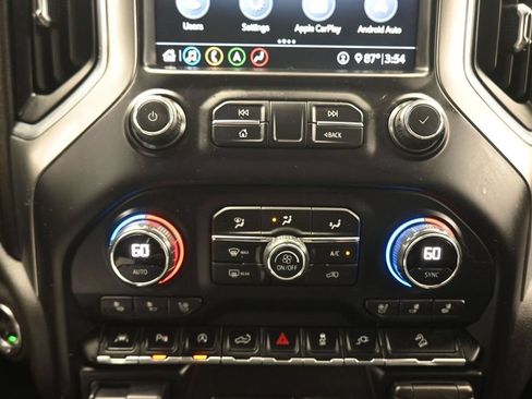 Used 2020 Chevrolet Silverado 1500 LTZ w/ LTZ Plus Package AWD/4WD image 28