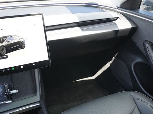 Used 2025 Tesla Model 3 Long Range RWD image 36