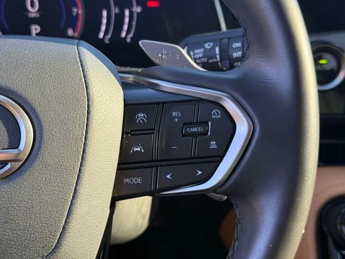 Certified 2025 Lexus NX 350 350 Premium w/ Accessory Package (Z2) image 32