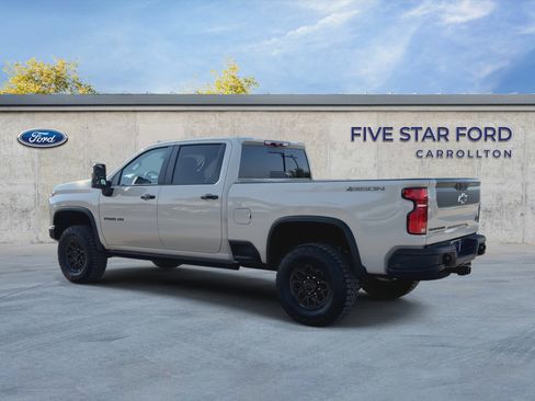 Used 2026 Chevrolet Silverado 2500 ZR2 w/ ZR2 Bison Edition AWD/4WD image 6