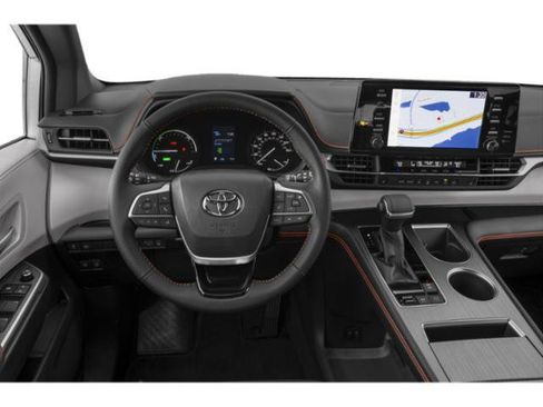 Used 2021 Toyota Sienna XSE AWD/4WD image 8