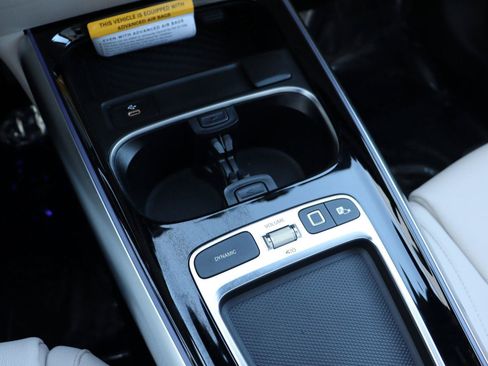 New 2025 Mercedes-Benz GLA 250 image 37