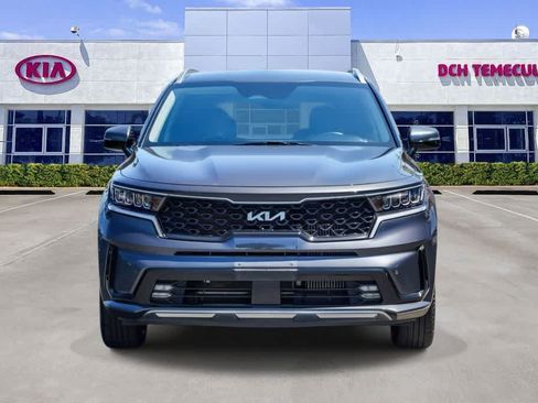 Certified 2023 Kia Sorento EX FWD image 2