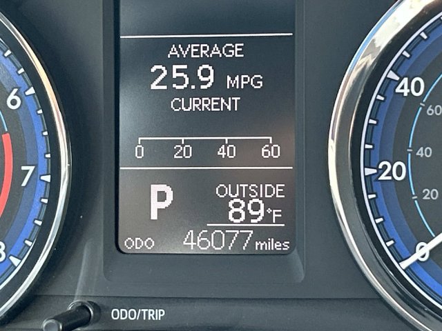 Used 2017 Toyota Corolla LE w/ Carpet Mat Package (TMS) FWD image 26