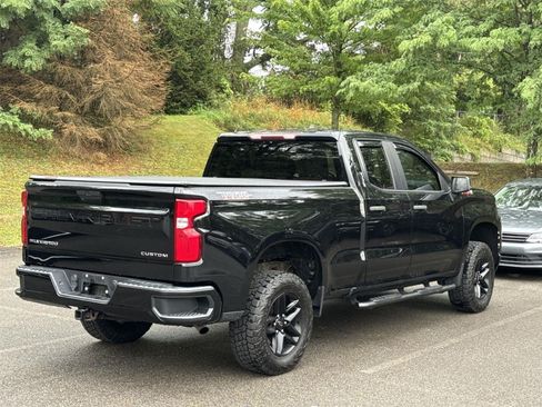 Used 2019 Chevrolet Silverado 1500 Custom Trail Boss w/ Custom Convenience Package AWD/4WD image 5