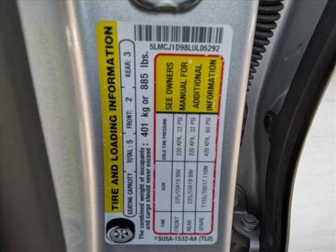 Used 2020 Lincoln Corsair AWD w/ Premium Package image 24