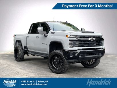 Used 2025 Chevrolet Silverado 2500 Custom w/ Custom Value Package