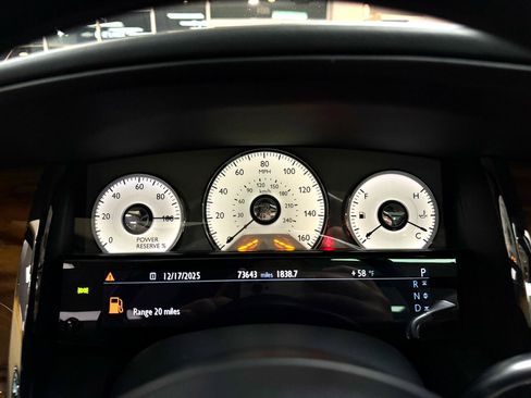 Used 2011 Rolls-Royce Ghost Sedan image 20