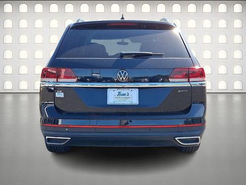 Used 2023 Volkswagen Atlas SE AWD/4WD image 6
