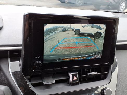 Certified 2023 Toyota Corolla LE image 18