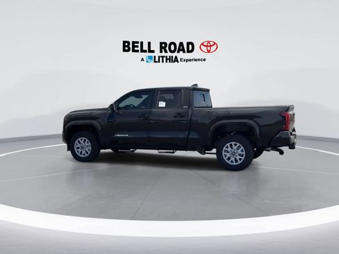 Used 2025 Toyota Tacoma SR5 image 6