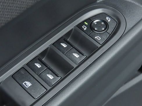 Used 2026 MINI Cooper 4-Door Hardtop FWD image 30
