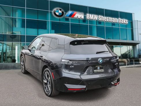 Certified 2023 BMW iX xDrive50 w/ Sport Package AWD/4WD image 6