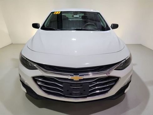Used 2021 Chevrolet Malibu LS image 11
