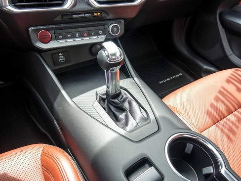 Used 2025 Ford Mustang Premium RWD image 19