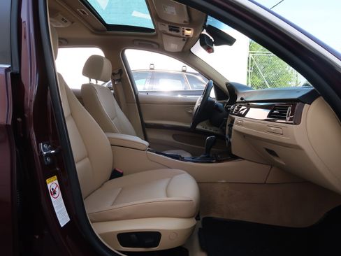 Used 2009 BMW 335d Sedan RWD image 27