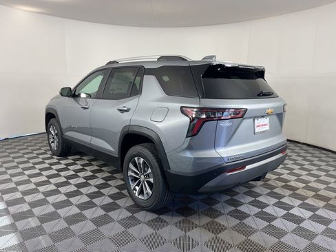 New 2026 Chevrolet Equinox LT FWD image 3