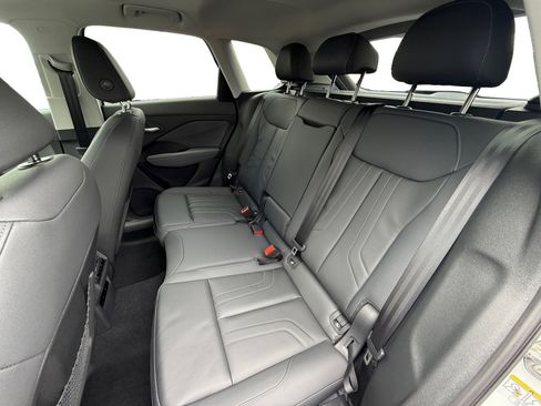 New 2026 Audi Q3 quattro 2.0T AWD/4WD image 16