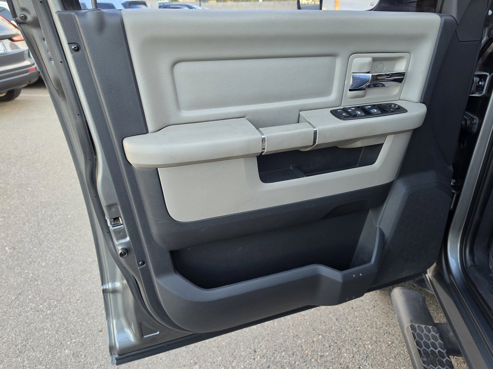 Used 2012 RAM 3500 Big Horn AWD/4WD image 24