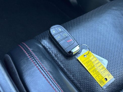 Used 2024 Dodge Durango GT image 29