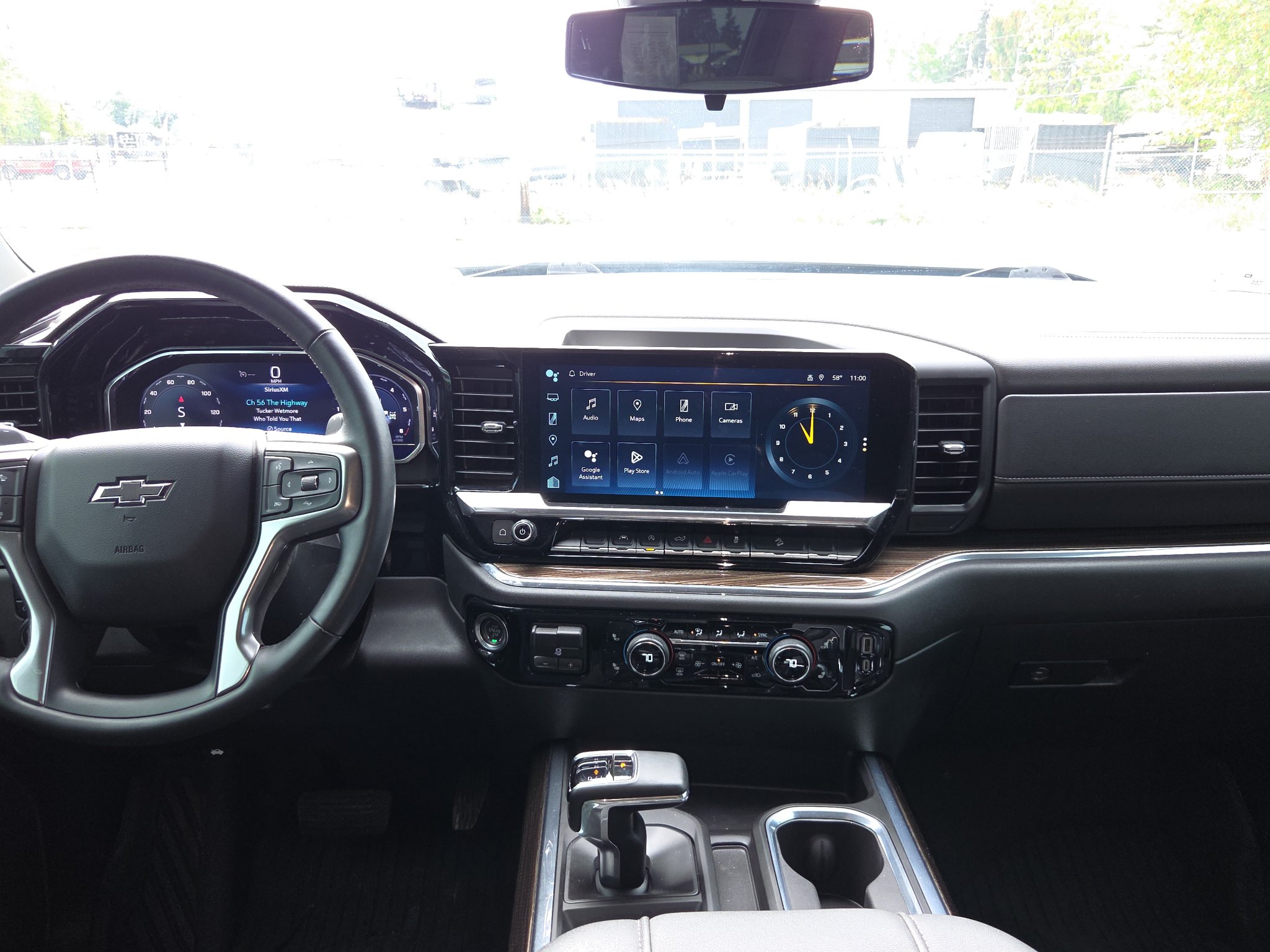Used 2024 Chevrolet Silverado 1500 RST w/ Z71 Off-Road Package AWD/4WD image 26