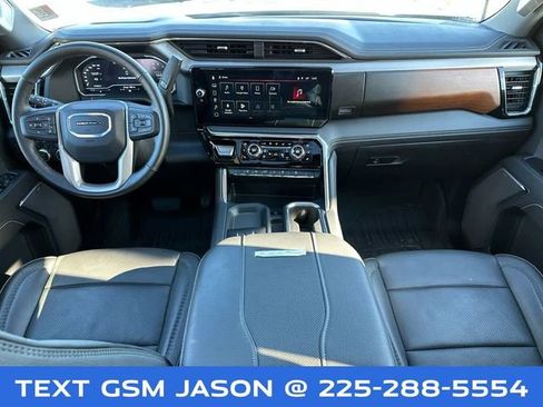 Used 2024 GMC Sierra 2500 Denali w/ Denali Reserve Package image 21