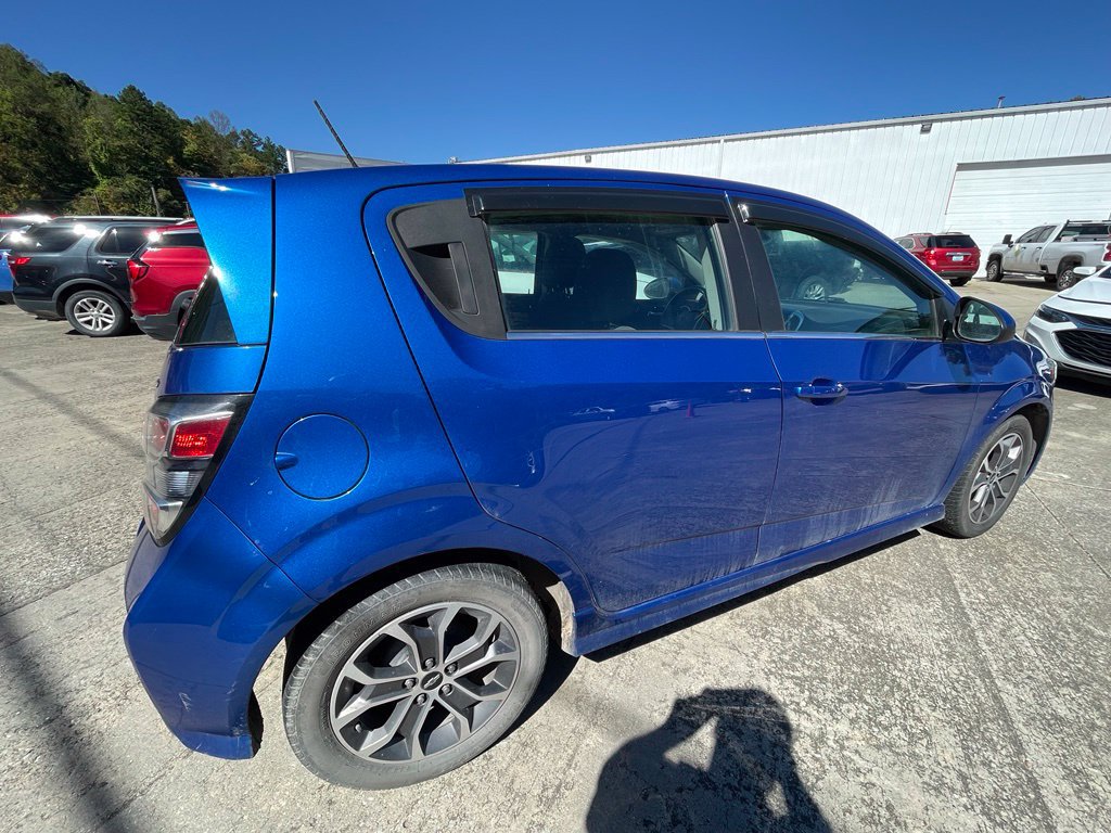 Used 2018 Chevrolet Sonic LT FWD image 5