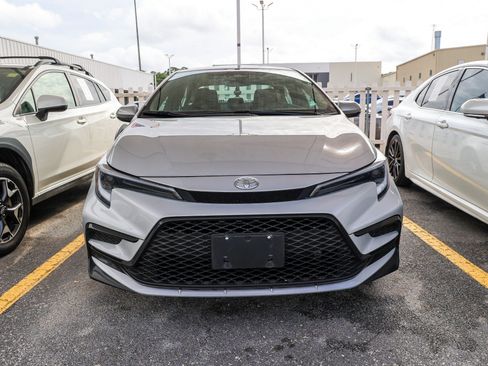 Used 2026 Toyota Corolla SE FWD image 4