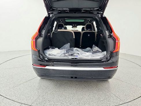 New 2026 Volvo XC90 B5 Plus image 19