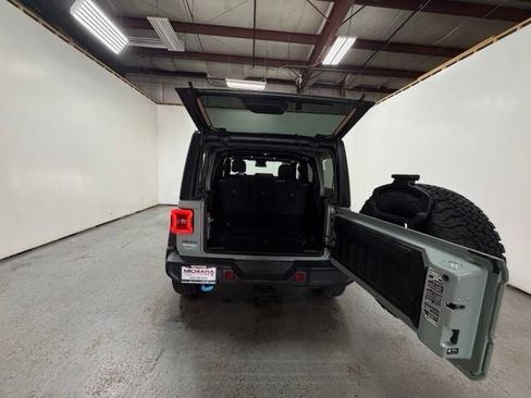 Used 2024 Jeep Wrangler Unlimited Rubicon 4xe AWD/4WD image 9