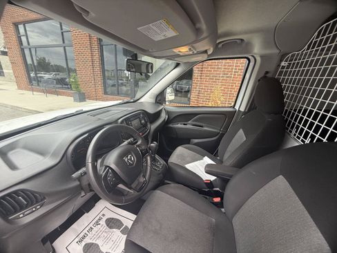 Used 2022 RAM ProMaster City Tradesman FWD image 18