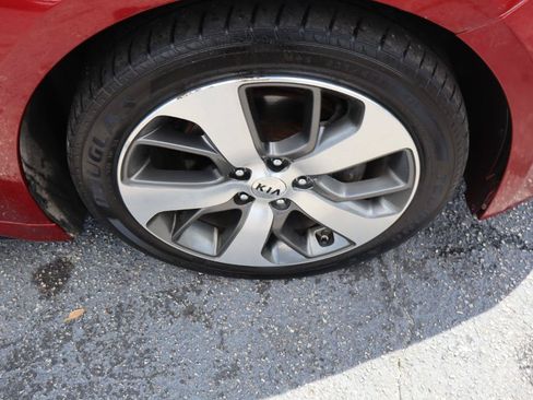 Used 2019 Kia Optima S w/ S Panoramic Sunroof Package FWD image 28