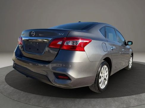 Used 2019 Nissan Sentra SV image 5