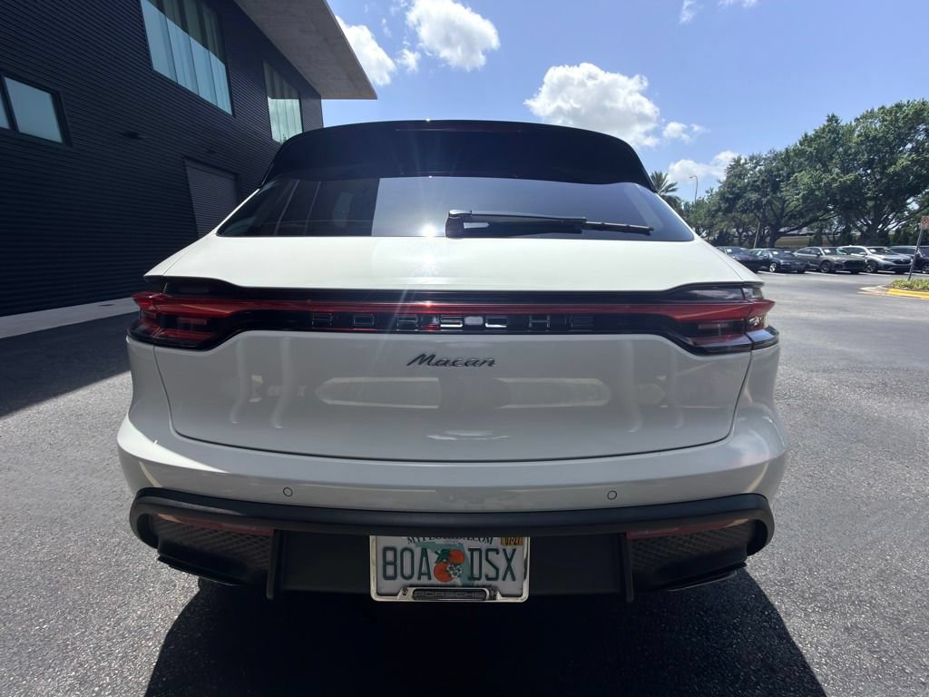 Used 2022 Porsche Macan AWD/4WD image 6
