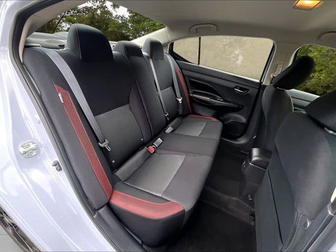 Used 2023 Nissan Versa SR w/ Trunk Package image 27