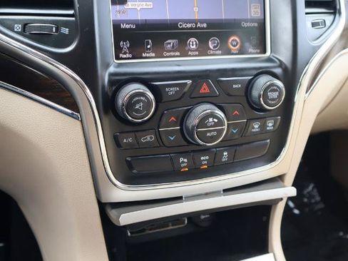 Used 2014 Jeep Grand Cherokee Limited AWD/4WD image 22