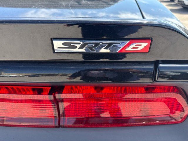 Used 2014 Dodge Challenger SRT8 RWD image 7