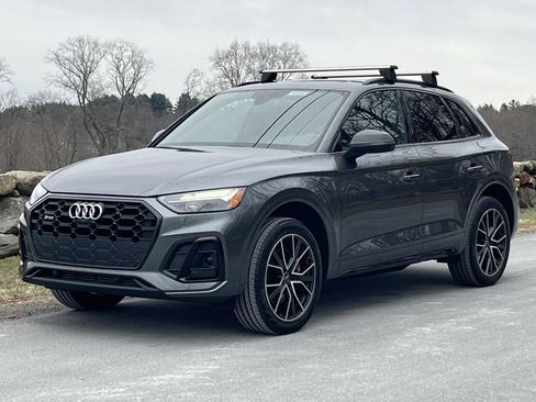 Used 2023 Audi SQ5 Premium Plus w/ Premium Plus Package image 13