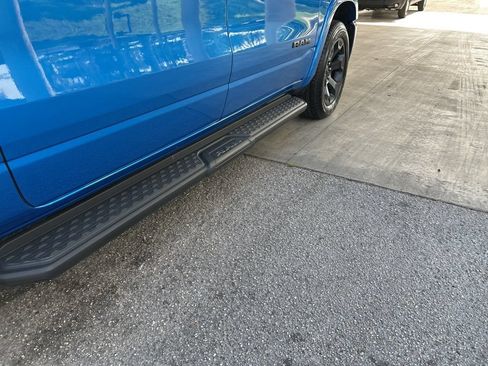 Used 2025 RAM 1500 Big Horn AWD/4WD image 25